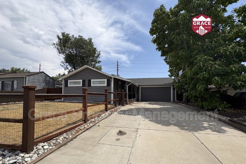 Foto principal - 1180 S Raleigh St
