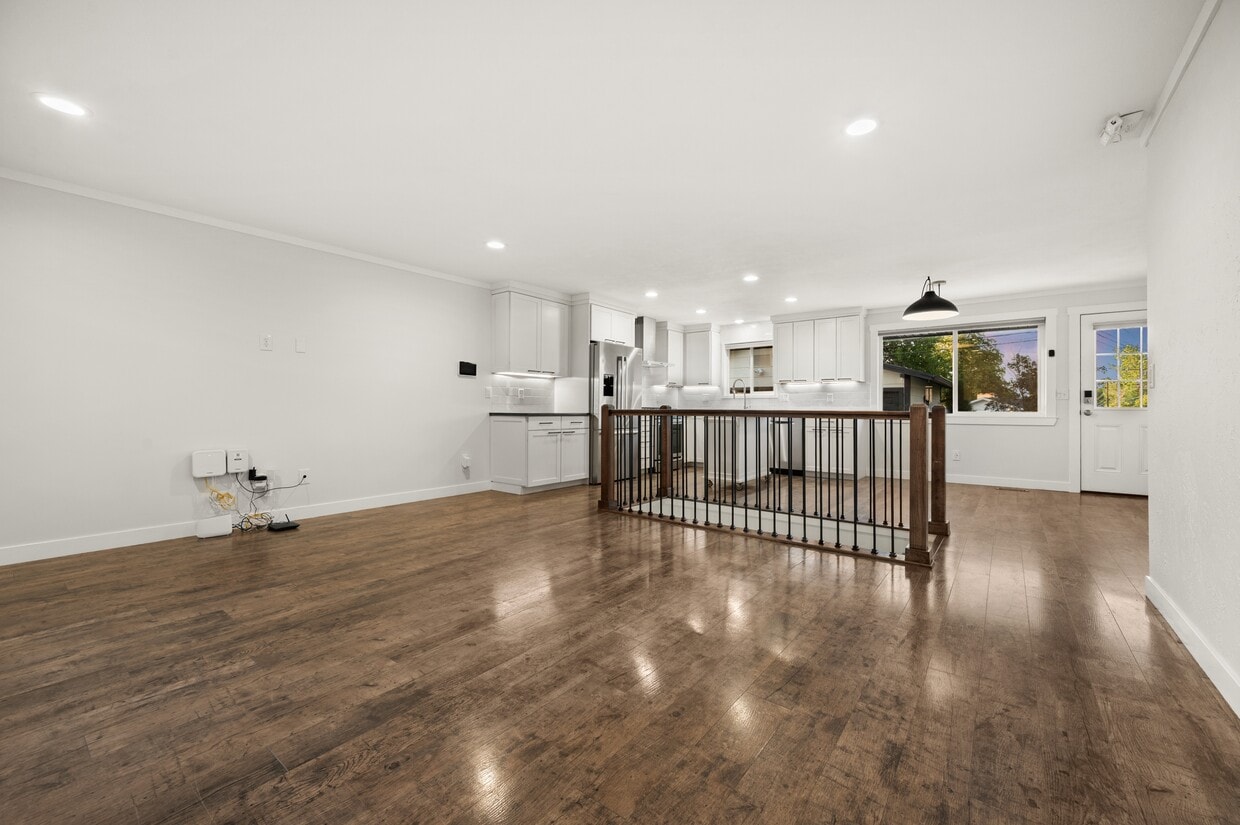 Photo - 1733 7200 S (Cottonwood Heights, UT)