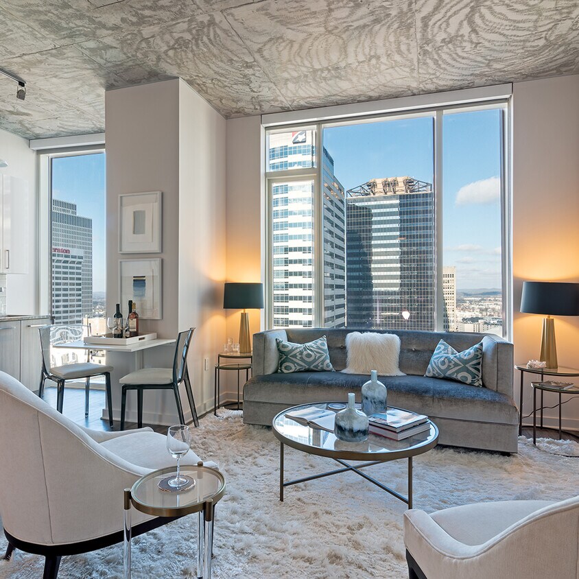 Foto principal - 244 5th Ave N