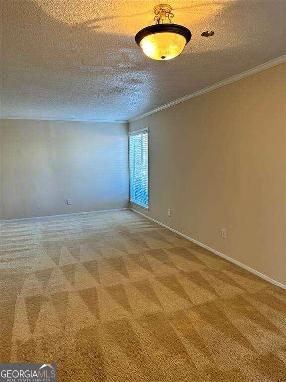 Foto principal - 3301 Henderson Mill Rd