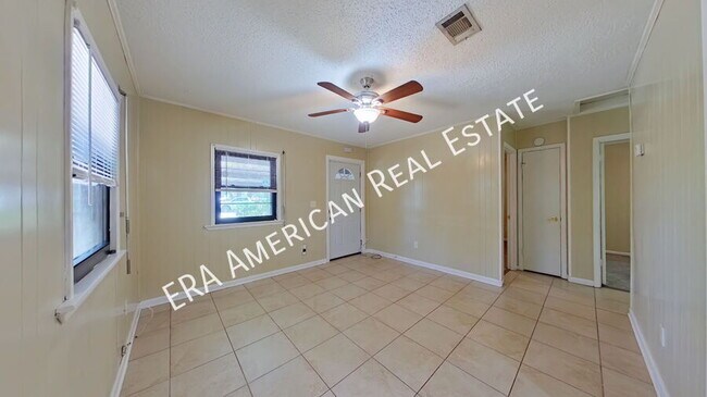 Foto del edificio - 511 Fir Ave