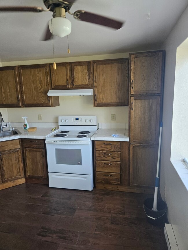 Building Photo - 541 Clement St