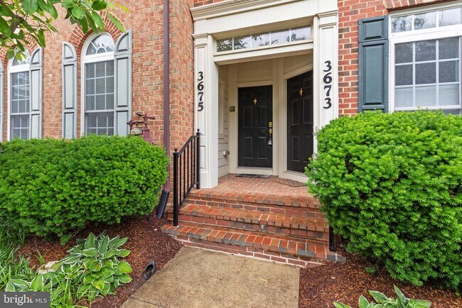 Foto del edificio - 3675 Spring Hollow Ln