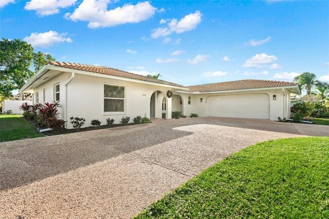 Building Photo - 2942 Tuckerstown Dr