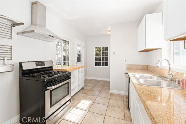 Foto del edificio - 1425 N Olive St