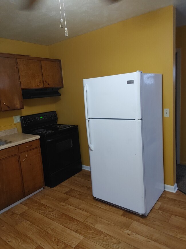 Foto del edificio - 2121 Euclid Ave