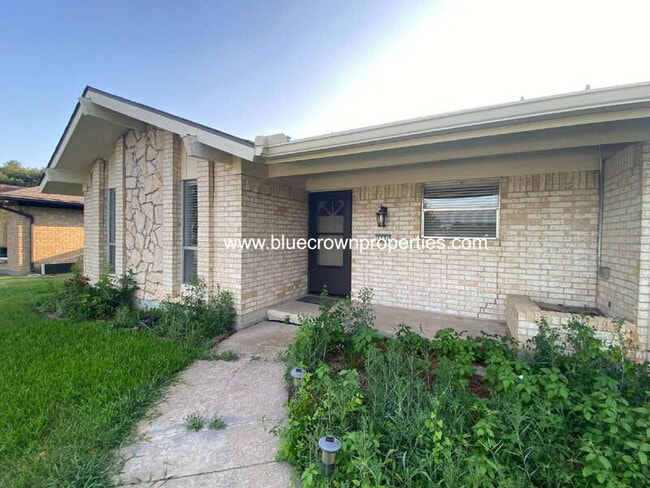 Building Photo - 1237 Mill Valley Dr