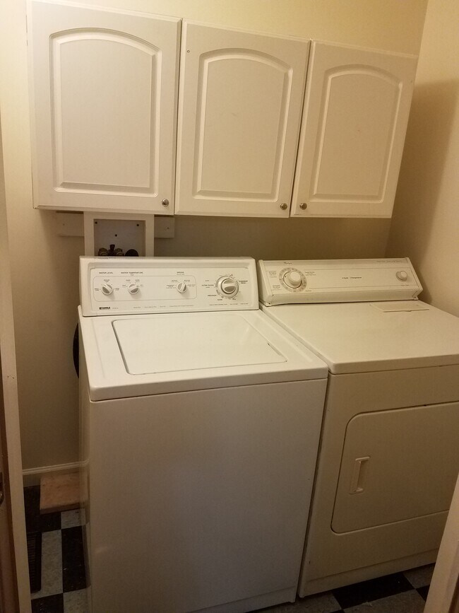 Foto del edificio - 153 S Union St