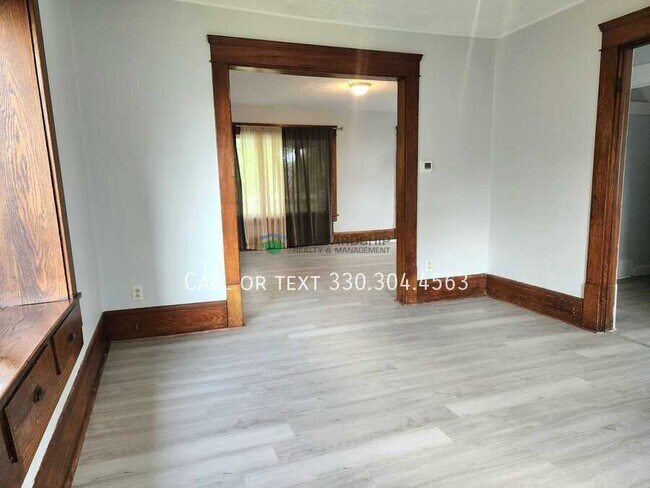 Foto del edificio - 68 27th St NW
