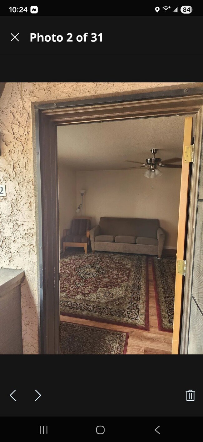 Foto del edificio - 886 W Galveston St