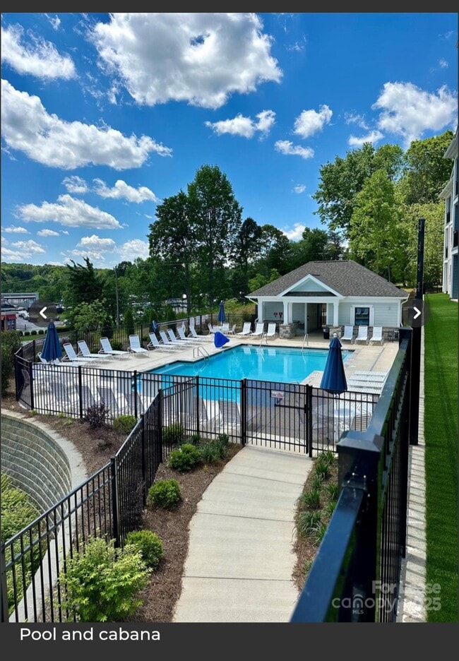 Building Photo - 4455 Reed Crk Dr