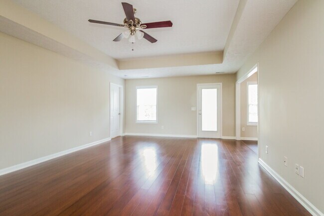 Building Photo - 3752 Precious Ave