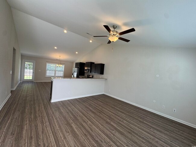 Building Photo - 122 Desurrency Ct
