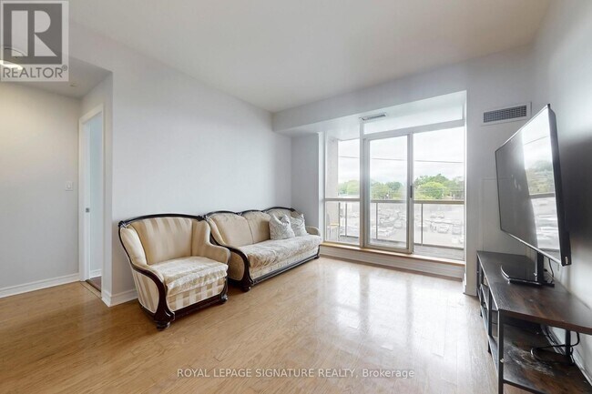 Photo du bâtiment - 1750-1750 Bayview Ave