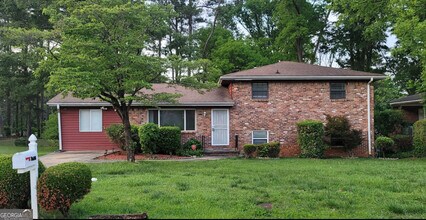 Building Photo - 3608 Glen Falls Dr