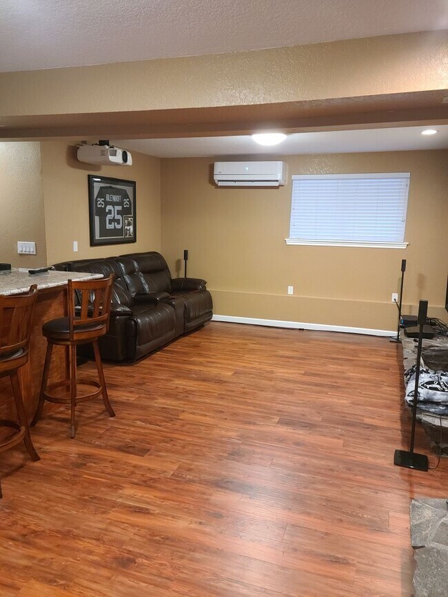 Foto del edificio - Well maintained 4bd Bothell home!