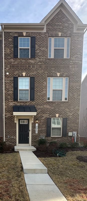 Foto principal - 14950 Ring House Rd