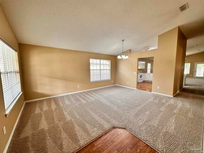 Foto del edificio - 4856 Genevive Ct