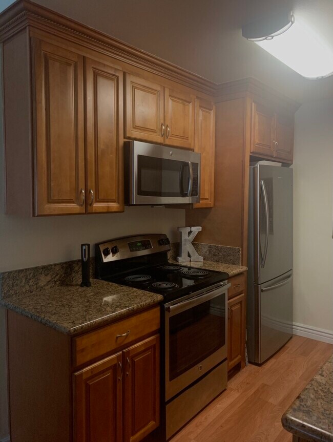 Foto del edificio - 5460 White Oak Ave