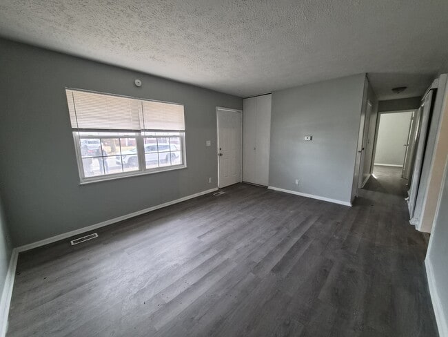 Building Photo - 4102 Biscayne Rd