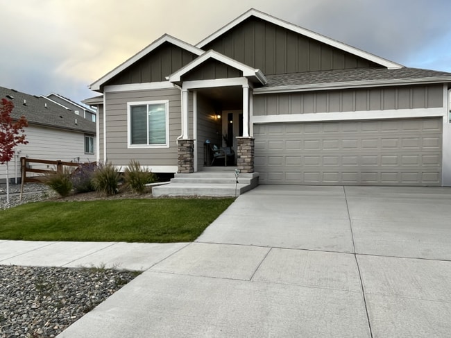 Photo - 4946 Olympus Dr House