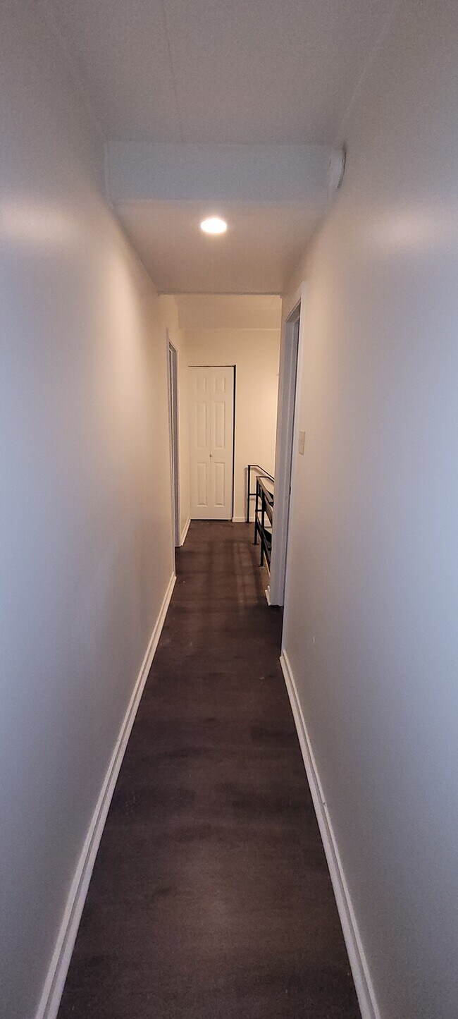 Foto del edificio - 913 N 70th Ter, Kansas City, KS 66112