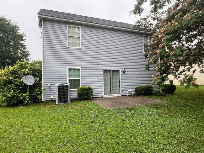 Building Photo - 1666 Mossberg Dr