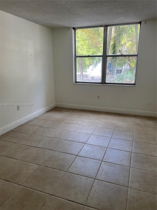 Building Photo - 1800 Sans Souci Blvd