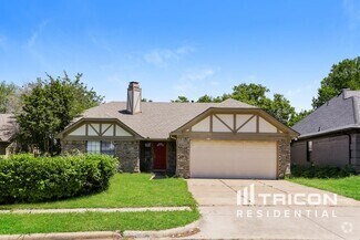 Building Photo - 5511 Misty Crest Dr