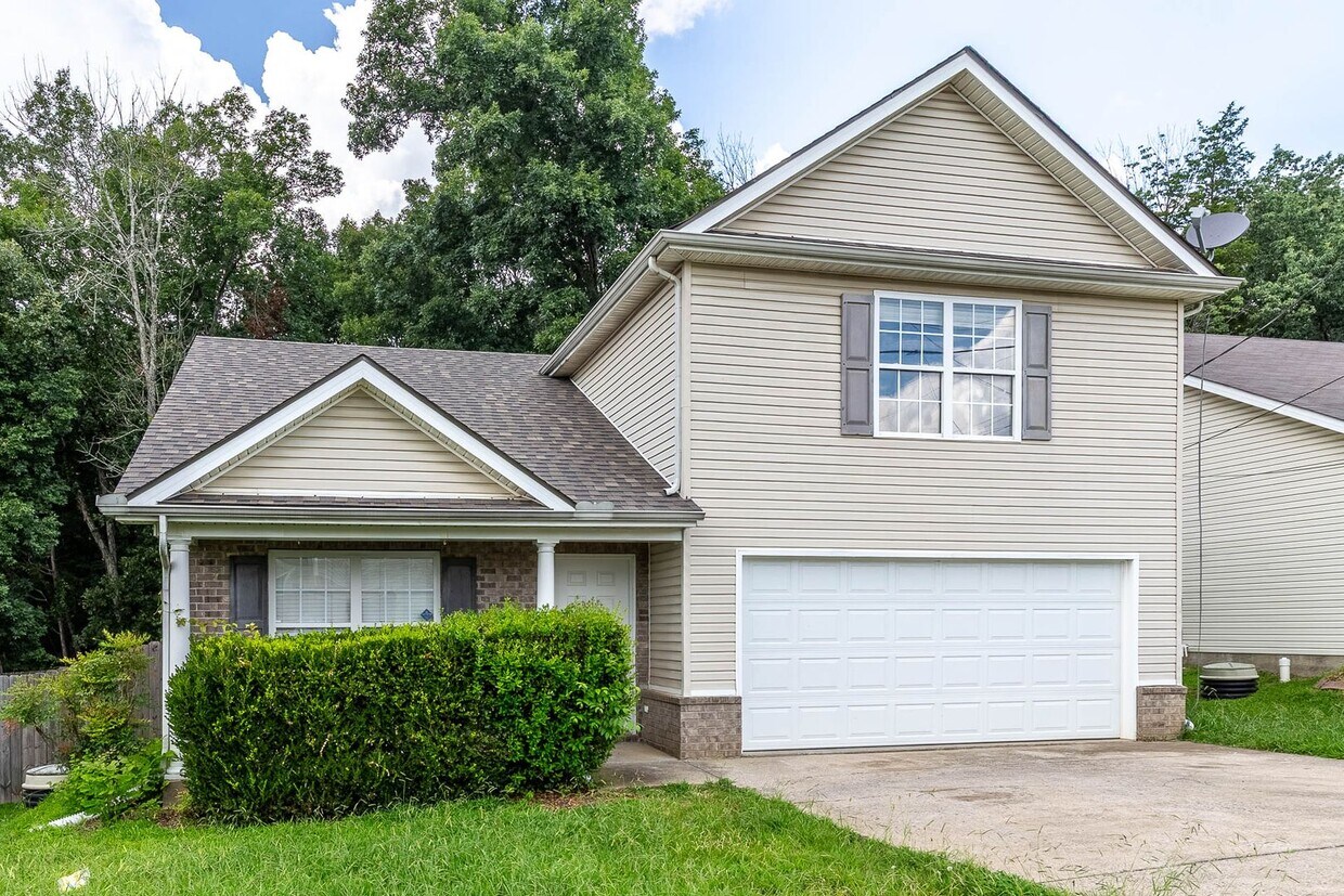 Photo - 752 Holland Ridge