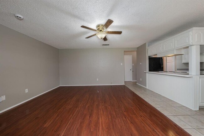 Foto del edificio - 6501 Bristol Point