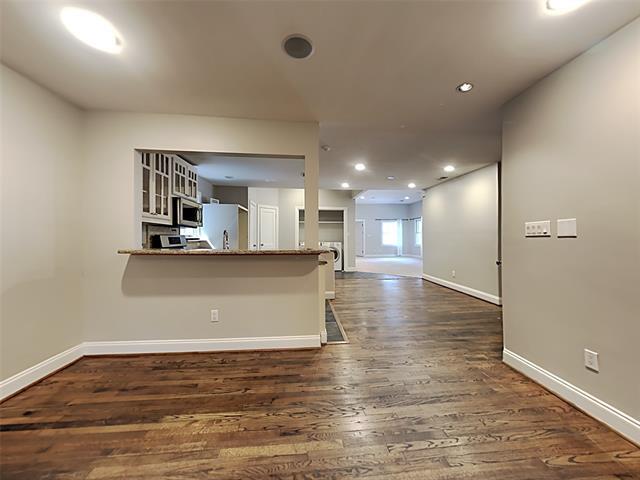 Building Photo - 4811 Hanover Ave