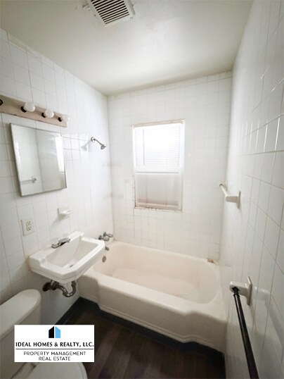 Foto del edificio - 949 Remington Ave