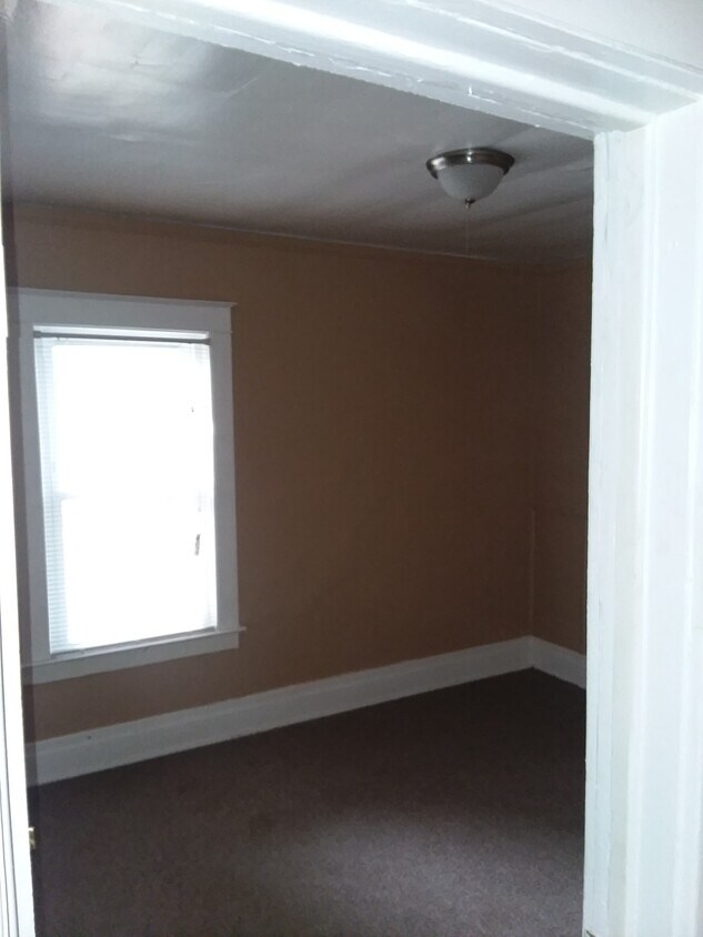 1539 La Salle Ave Unit 1, Niagara Falls, NY 14301 Apartments in