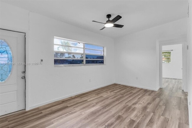 Building Photo - 26620 SW 136th Ave