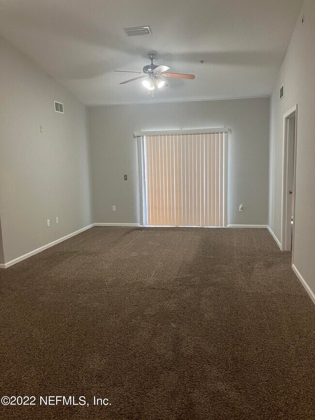 8215 Green Parrot Rd Unit 301, Jacksonville, FL 32256 Condo for Rent