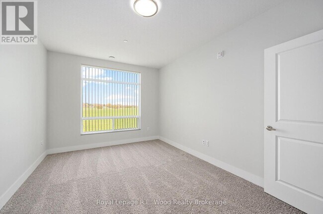 Building Photo - 136 Concession St E