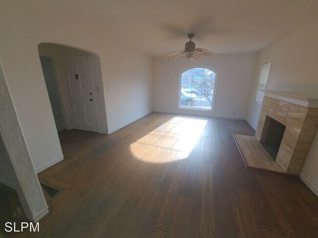 Foto del edificio - 3 br, 2.5 bath House - 298 Cherrywood Ave