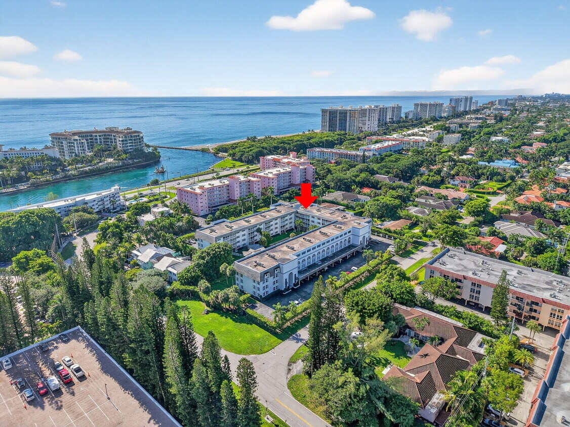 Primary Photo - 800 E Camino Real