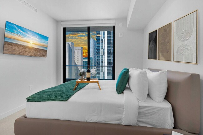 Foto del edificio - 501 NE 1st Ave