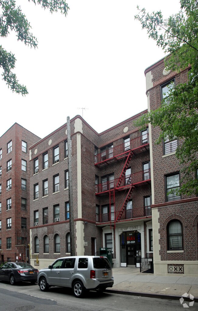 88-18 150th St - Alsop Court