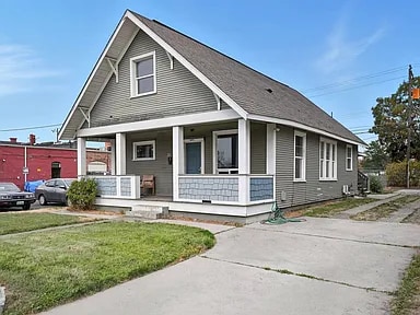 Building Photo - 911 E Illinois Ave