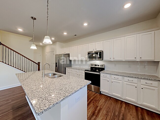 Foto del edificio - 3220 Brierhill Road