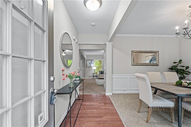 Building Photo - 2155 Mindy Ln