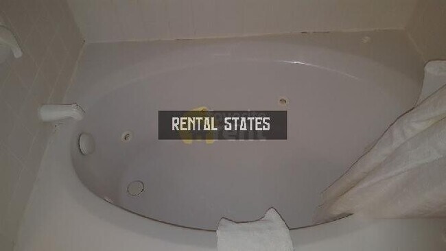 Foto del edificio - 4 bedroom in Boyne Falls MI 49713