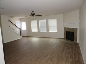 Building Photo - 5042 Blue Spruce Hill St