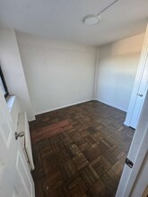 Building Photo - 110 Washington St