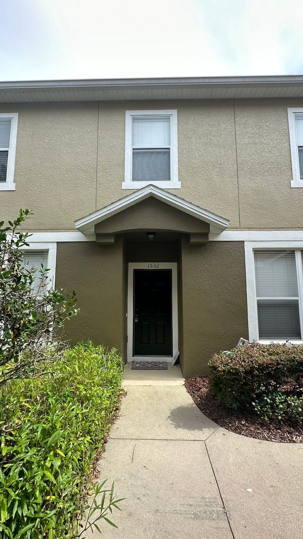 Building Photo - 3 bedroom 21/2 bath Townhome in Winter Garden