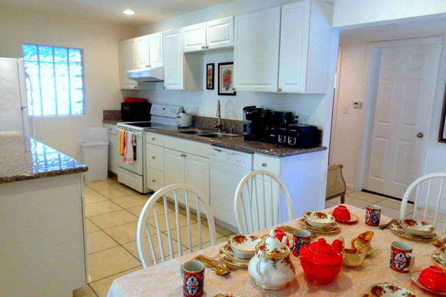 Foto del edificio - 4021 San Joaquin Ave