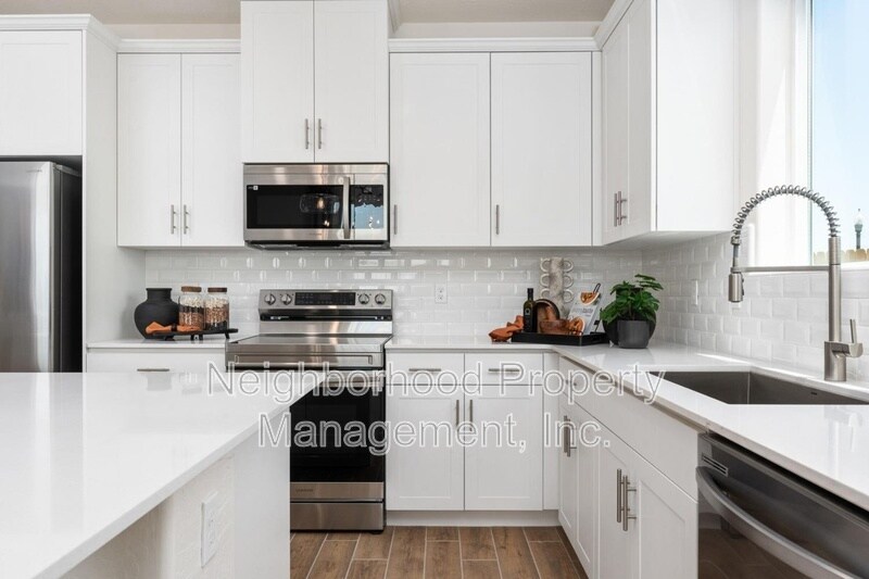 Foto del edificio - 6550 E Carmen Ave